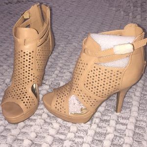 Tan 5 inch heels